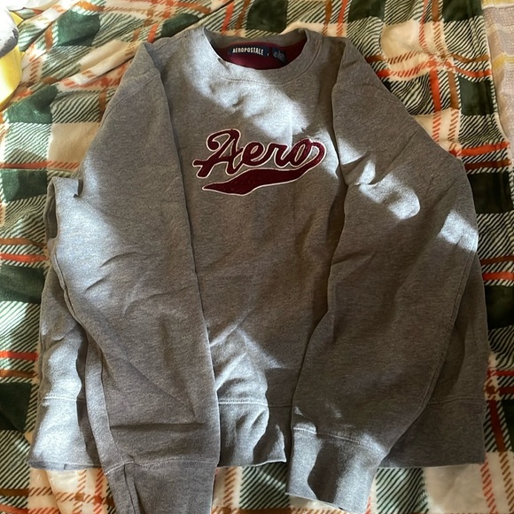 Aeropostale Tops - Grey and red Aeropostale crewneck